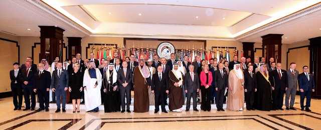 کنفرانس بازسازی عراق در کویت